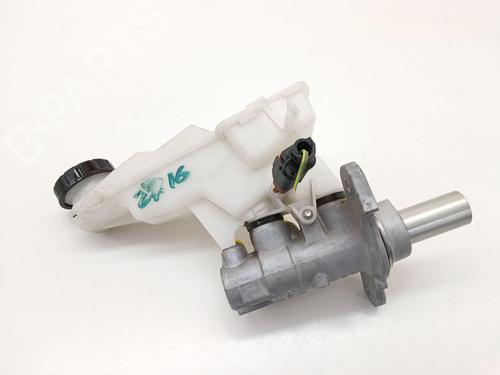 Used Brake master cylinder Brake master cylinder 35920281 35920281