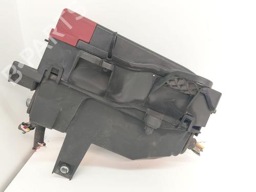 Fuse box JAGUAR XE (X760)  | BP30194105E1 