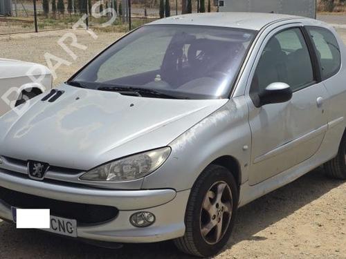 Brukte deler til PEUGEOT 206 Hatchback (2A/C) 1.6 16V 4949298