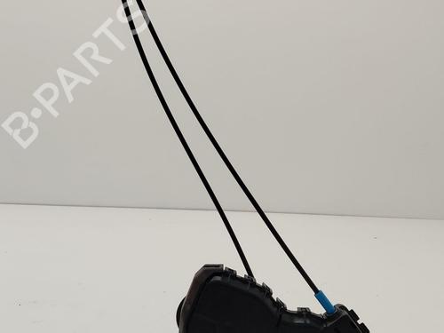 Used Front right lock TOYOTA AURIS (_E18_) 2.0 D-4D (ADE186_, ADE186R) (124 hp) 32121912