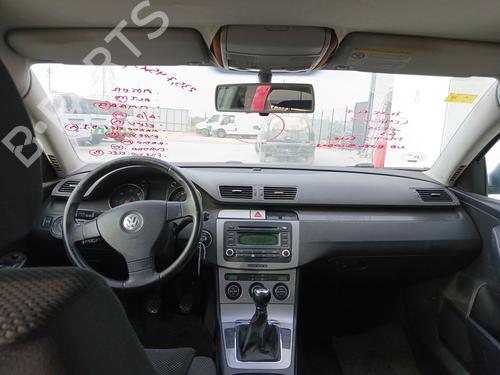 Front left lock VW PASSAT B6 (3C2) 2.0 TDI 16V | BP38069052C98 - Image 6