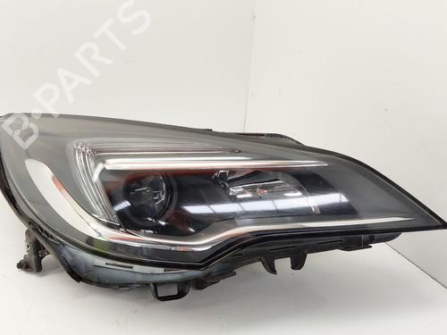 Used Right headlight OPEL ASTRA K (B16) 1.6 CDTi (68) (110 hp) 30889482