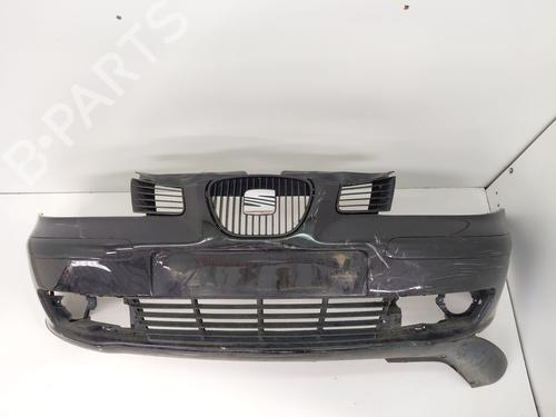 Used Front bumper SEAT CORDOBA (6L2) 1.4 16V (75 hp) 26976941