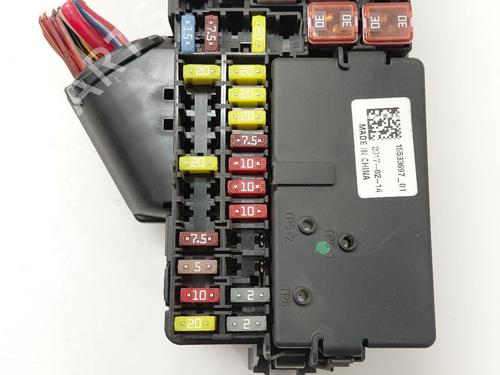 Used Fuse box OPEL ASTRA K (B16) 1.6 CDTi (68) (110 hp) 31810688