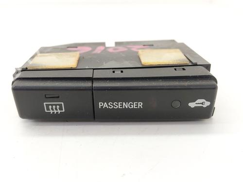 switch-toyota-avensis-_t25_-2003-2004-2005-2006-2007-2008-31753597 main image