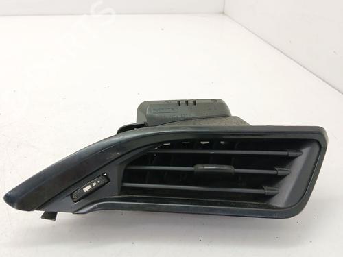 Difusor / Saída de ar Difusor / Saída de ar PEUGEOT 208 I (CA_, CC_) 1.2 PureTech 82 (82 hp) 36158899 36158899