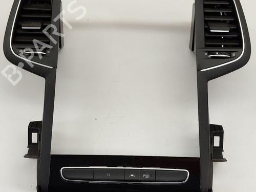 BP30683715O1 main image