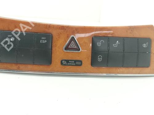 Used Switch MERCEDES-BENZ CLK (C209) CLK 270 CDI (209.316) (170 hp) 31622341