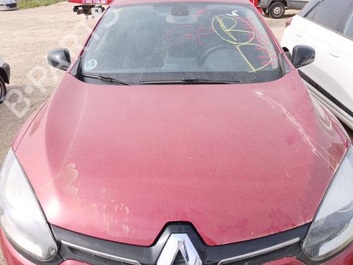 hood-renault-megane-iii-hatchback-bz01_-b3_-2008-34234335 main image