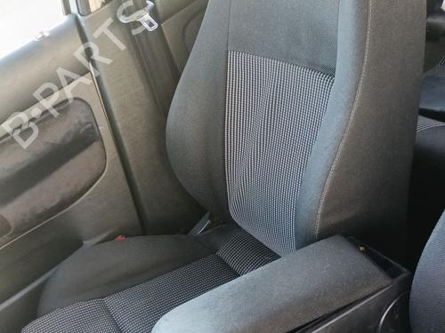 Sæde højre fortil VW GOLF IV (1J1) 1.9 TDI (115 hp) 31192885