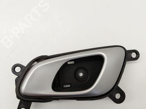 front-left-interior-door-handle-kia-ceed-sportswagon-cd-2018-32709536 main image