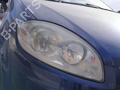 Used Right headlight Right headlight FIAT LINEA (323_, 110_) 1.6 D Multijet (105 hp) 36016775 36016775