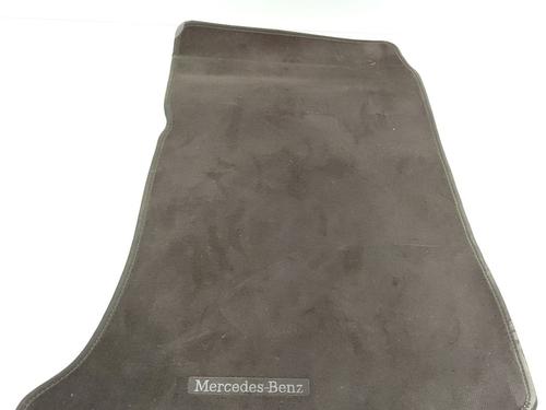 BP30599286O1 main image