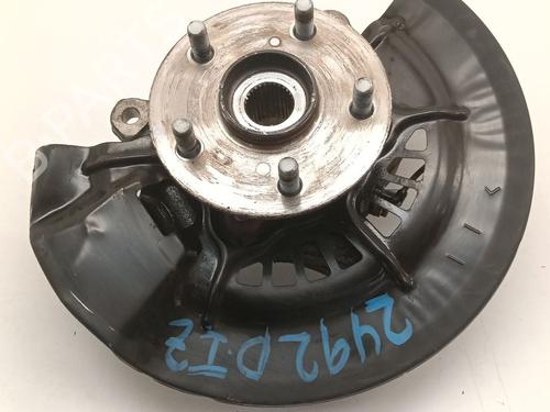 Used Left front steering knuckle Left front steering knuckle TOYOTA RAV 4 V (_A5_, _H5_) 2.5 Hybrid AWD (AXAH54) (178 hp) 33209447 33209447
