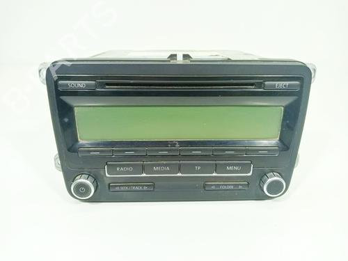 Used Radio VW PASSAT B6 Variant (3C5) [2005-2011]  15972692