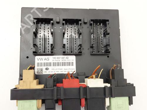 Used Fuse box Fuse box SKODA OCTAVIA II (1Z3) 1.6 LPG (102 hp) 33049731 33049731