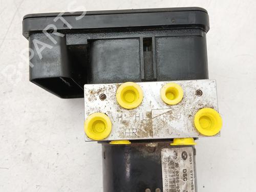 Used ABS pump ABS pump BMW 3 (E90) 320 i (150 hp) 40227379 40227379