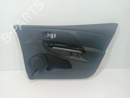 Høyre frontpanel RENAULT CLIO IV (BH_) [2012-2021]  15975058