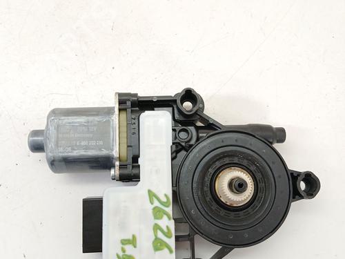 right-rear-window-motor-seat-ateca-kh7-khp-2016-35727340 main image