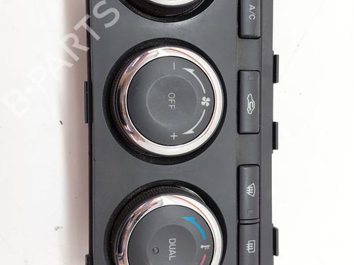 AC Styreenhet / Manøvreringsenhet MAZDA 6 Hatchback (GH) 2.2 D (GH10) (129 hp) 29400120