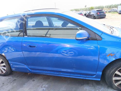 Used Right front door Right front door HONDA CIVIC VII Hatchback (EU, EP, EV) 1.6 i (EP2, EU8, EU6) (110 hp) 35728302 35728302