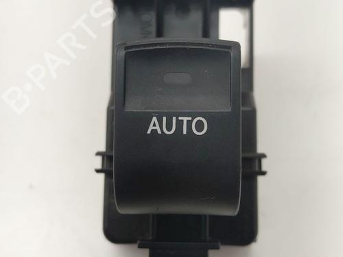 Used Left rear window switch TOYOTA AURIS (_E18_) 2.0 D-4D (ADE186_, ADE186R) (124 hp) 32258667
