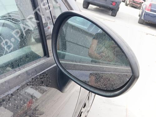 Used Right mirror Right mirror 39591252 39591252