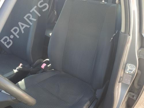 Sæde venstre fortil SUZUKI SWIFT III (MZ, EZ) 1.3 (RS413, ZC11S) (92 hp) 24841923