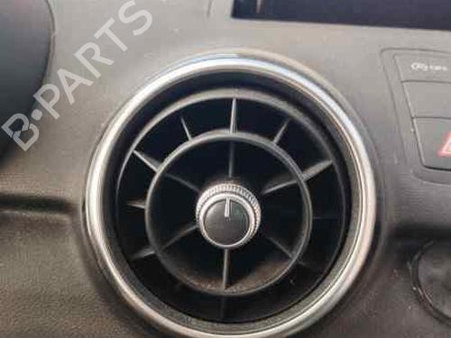 Used Air vent AUDI A1 (8X1, 8XK) 1.0 TFSI (95 hp) 22650514