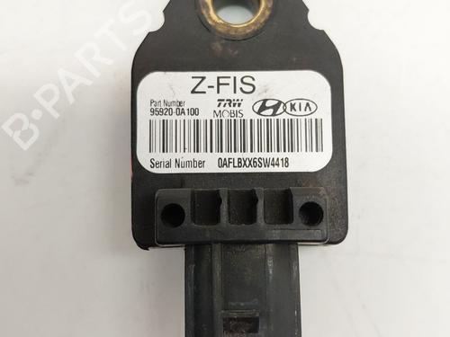 Used Electronic sensor KIA CEE'D Hatchback (ED) 1.6 CRDi 115 (115 hp) 30759836