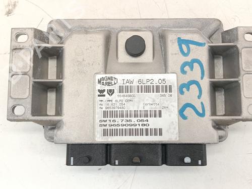 Used Engine control unit (ECU) Engine control unit (ECU) CITROËN C4 I (LC_) 1.4 16V (88 hp) 35793832 35793832