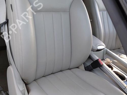 Used Right front seat MERCEDES-BENZ M-CLASS (W164) ML 280 CDI 4-matic (164.120) (190 hp) 29154495