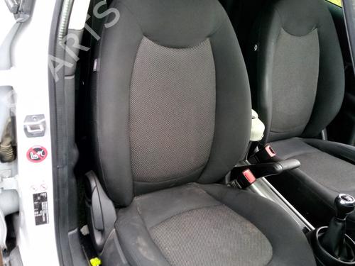 BP15975749C16 | Stoel rechts voor MINI MINI COUNTRYMAN (R60) One D BP15975749C16