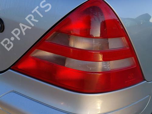 Used Right taillight MERCEDES-BENZ SLK (R170) 230 Kompressor (170.447) (193 hp) 30487334