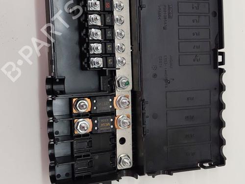 Used Fuse box JAGUAR XE (X760) 2.0 D (180 hp) 29754162