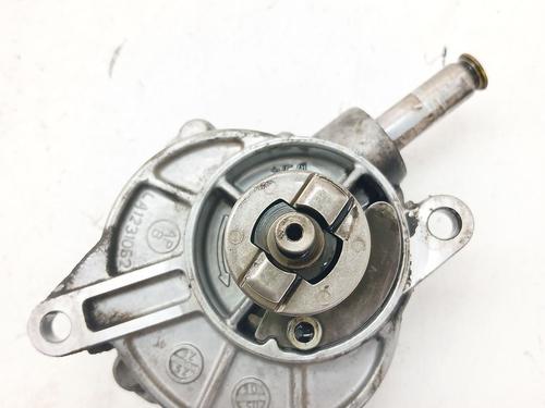vacuum-pump-mercedes-benz-c-class-w203-2000-2001-2002-2003-2004-2005-2006-2007-40149698 main image
