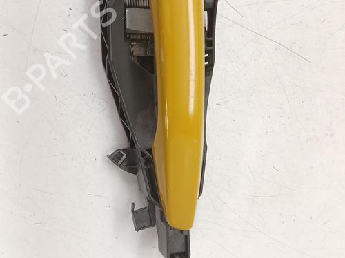 Used Front right exterior door handle Front right exterior door handle 38872548 38872548