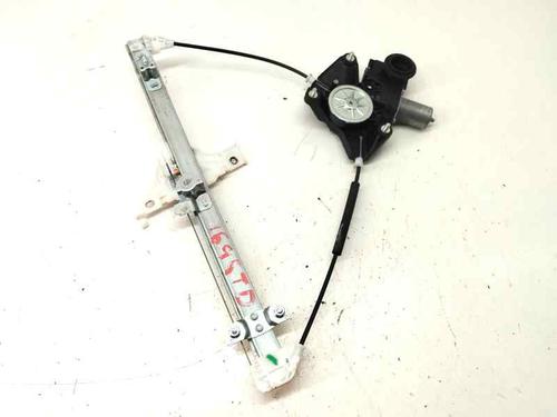 Rudehejsemekanisme Højre bagtil TOYOTA YARIS (_P21_, _PA1_, _PH1_) 1.5 Hybrid (MXPH10, MXPH11) (116 hp) 23001085