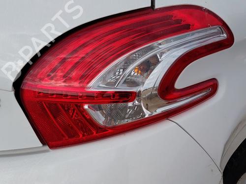 Rückleuchte Rechts für PEUGEOT 208 I (CA_, CC_) 1.2 VTI 82 (82 hp) 29806889