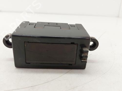 Used Display monitor KIA SORENTO I (JC) 2.5 CRDi 4WD (140 hp) 31833859