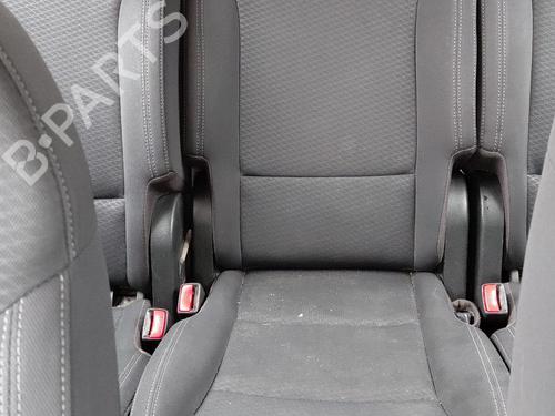 Stol bak (2. rad) KIA CARENS IV 1.7 CRDi (116 hp) 31188259