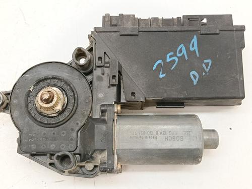 Moteur de lève-vitre avant droit Moteur de lève-vitre avant droit 38535346 38535346