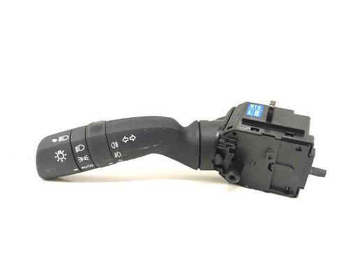 Used Switch TOYOTA YARIS (_P21_, _PA1_, _PH1_) 1.5 Hybrid (MXPH10, MXPH11) (116 hp) 23000949