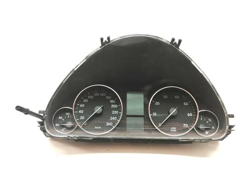 Used Instrument cluster MERCEDES-BENZ C-CLASS Coupe (CL203) [2001-2011]  17732197