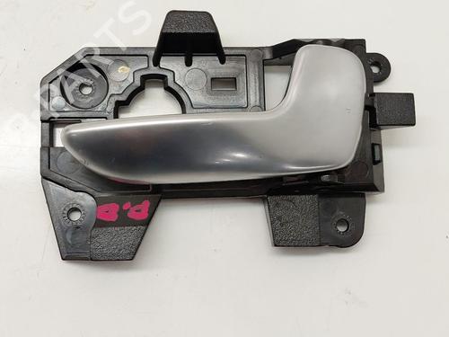 Maniglia interna anteriore destra KIA CARENS IV 1.7 CRDi (116 hp) 31249600