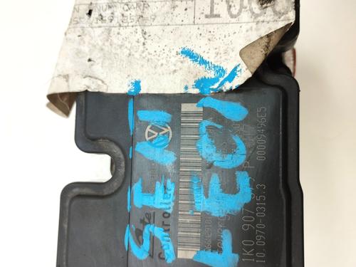 Used ABS pump SEAT LEON (5F1) [2012-2021]  15980812