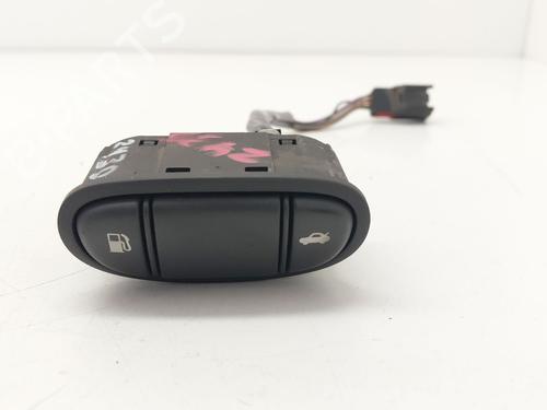 Used Switch JAGUAR S-TYPE II (X200) 2.7 D (207 hp) 31538336