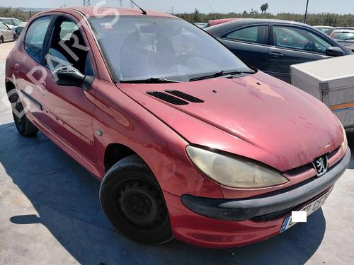 Pièces Détachées Usagées PEUGEOT 206 Hatchback (2A/C) 1.4 HDi eco 70 4915603