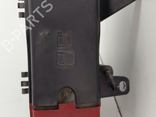 Fuse box JAGUAR XE (X760) 2.0 D | BP29754161E1 