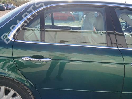 Used Right rear door Right rear door JAGUAR XJ (X350, X358) 4.2 (298 hp) 40149760 40149760